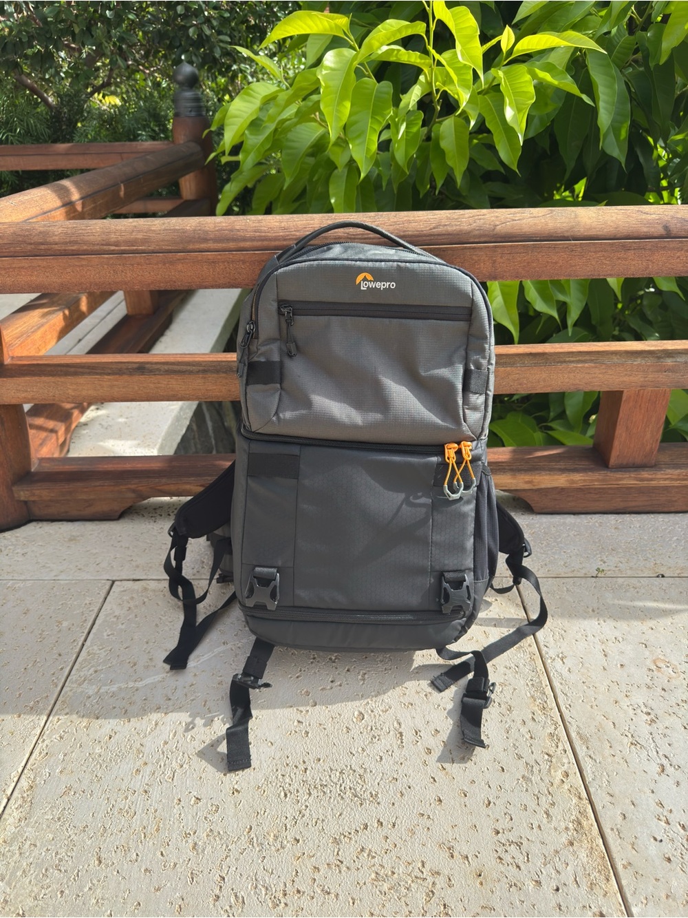 Lowepro Fastpack Pro BP 250 AW III Camera Backpack Gray